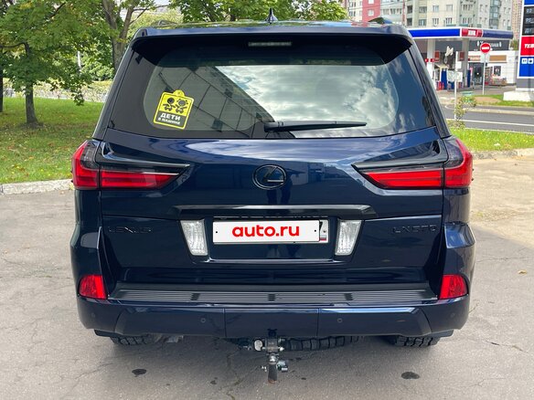 2017 Lexus LX 570 III Рестайлинг 2, синий, 11200000 рублей - вид 3