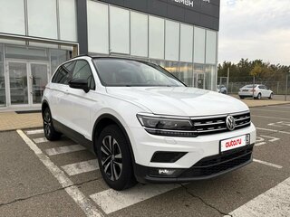 2020 Volkswagen Tiguan II, белый, 2330000 рублей, вид 4