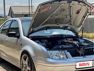 2004 Volkswagen Jetta IV, серебристый, 850000 рублей, вид 4