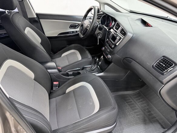 2013 Kia Ceed II, коричневый, 999000 рублей - вид 18