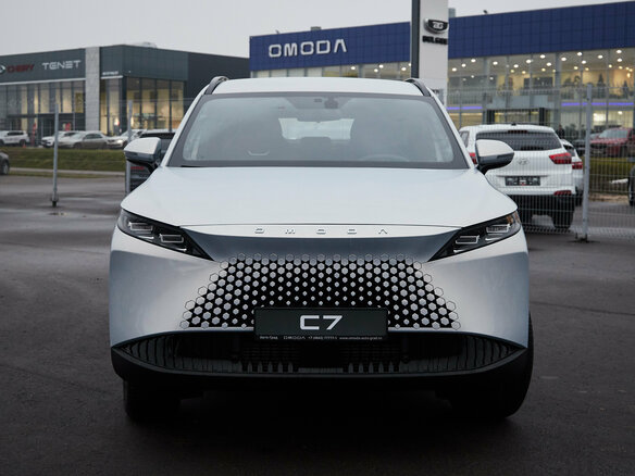 2025 Omoda C7, серебристый, 2939000 рублей - вид 5