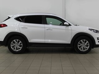 2020 Hyundai Tucson III Рестайлинг, белый, 2470000 рублей, вид 5