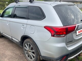 2015 Mitsubishi Outlander III Рестайлинг 2, серебристый, 1320000 рублей, вид 5