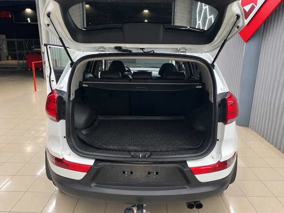 2014 Kia Sportage III Рестайлинг, белый, 1523000 рублей - вид 9