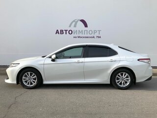 2019 Toyota Camry VIII (XV70), белый, 2330000 рублей, вид 5