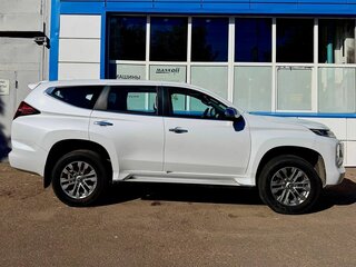 2020 Mitsubishi Pajero Sport III, белый, 3600000 рублей, вид 5