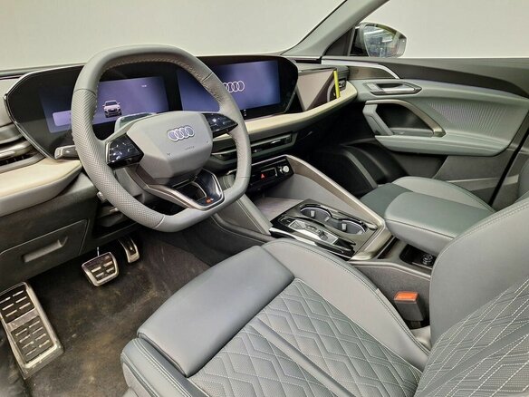2025 Audi Q5 L III (GU), зелёный, 6500000 рублей - вид 4
