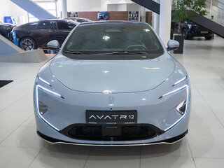 2026 Avatr 12, синий, 8590000 рублей, вид 2