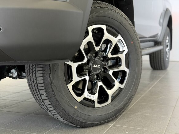 2026 JAC T9, серый, 3719000 рублей - вид 18