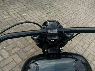 2018 Harley-Davidson Street Bob, зелёный, 1000000 рублей, вид 5