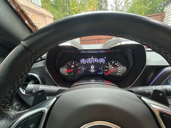 2021 Chevrolet Camaro SS VI Рестайлинг, белый, 2490000 рублей - вид 7