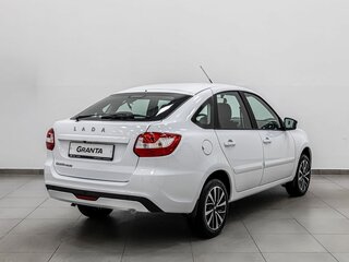 2026 Lada (ВАЗ) Granta I Рестайлинг, белый, 1319000 рублей, вид 4