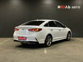 2018 Hyundai Sonata VII (LF) Рестайлинг, белый, 1870000 рублей, вид 5