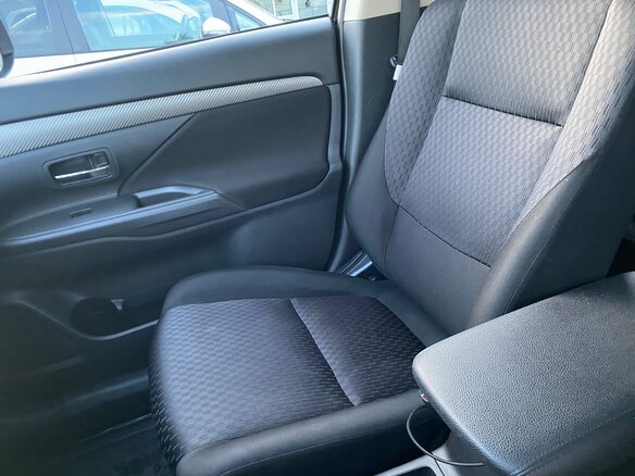 2012 Mitsubishi Outlander III, чёрный, 1350000 рублей - вид 19