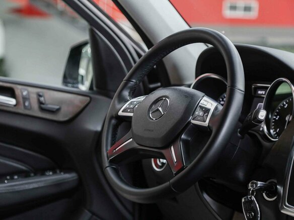 2013 Mercedes-Benz M-Класс 350 CDI III (W166), чёрный - вид 8