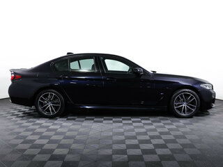 2021 BMW 5 серии 520d xDrive VII (G30/G31/G38) Рестайлинг, чёрный, 4886000 рублей, вид 4