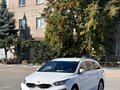2021 Kia Ceed III Рестайлинг, белый, 1870000 рублей