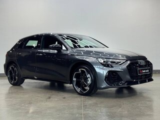2026 Audi A3 Sportback 35 TFSI IV (8Y) Рестайлинг, серебристый, 3850000 рублей, вид 3