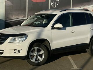 2011 Volkswagen Tiguan AMT I, белый, 1200000 рублей, вид 1