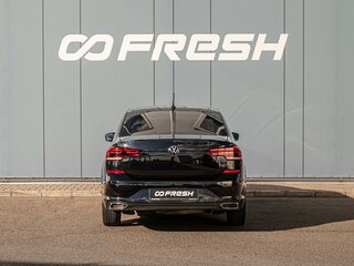 2021 Volkswagen Polo VI, чёрный, 1780000 рублей, вид 4