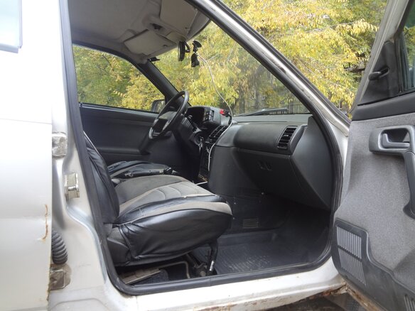 2004 Lada (ВАЗ) 2111, серебристый, 150000 рублей - вид 24