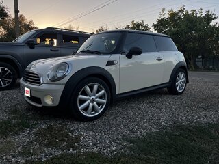 2010 Mini Hatch One II (R56) Рестайлинг, бежевый, 950000 рублей, вид 1