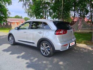 2017 Kia Niro I, серебристый, 1680000 рублей, вид 1