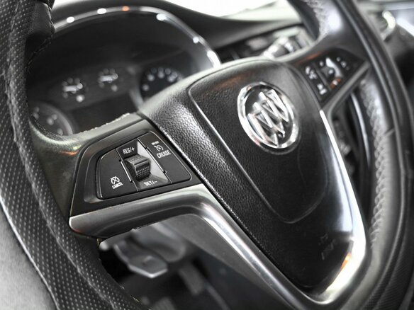 2022 Buick Encore I Рестайлинг, серый, 1599900 рублей - вид 15