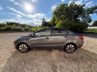 2012 Kia Rio 4-speed III, серый, 770000 рублей, вид 4