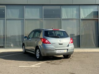2010 Nissan Tiida I Рестайлинг, серебристый, 586000 рублей, вид 5