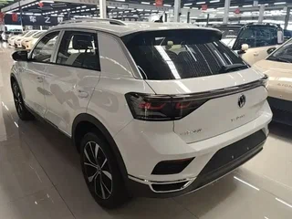 2026 Volkswagen T-Roc I (China Market) Рестайлинг, белый, 2450000 рублей, вид 4