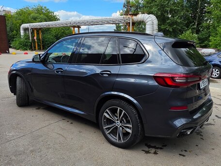 2021 BMW X5 30d IV (G05/G18), серый, 7850000 рублей, вид 3