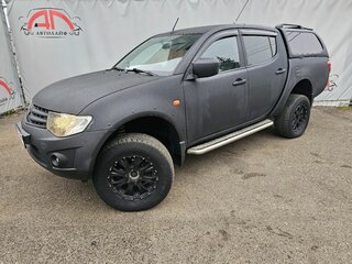 2010 Mitsubishi L200 IV, чёрный, 1099000 рублей, вид 2