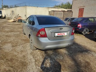 2008 Ford Focus II Рестайлинг, серебристый, 330000 рублей, вид 5