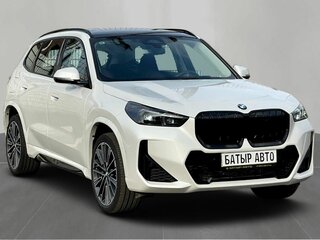 2026 BMW X1 Long 25Li xDrive III (U11/U12), белый, 5700000 рублей, вид 3