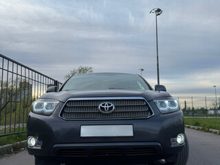 2010 Toyota Highlander II (XU40), серый, 1750000 рублей, вид 2