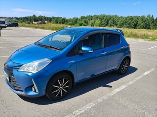 2017 Toyota Vitz III (XP130) Рестайлинг 2, синий, 1000000 рублей, вид 1