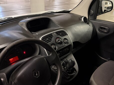 2016 Renault Kangoo Grand II Рестайлинг, белый, 1000000 рублей, вид 4