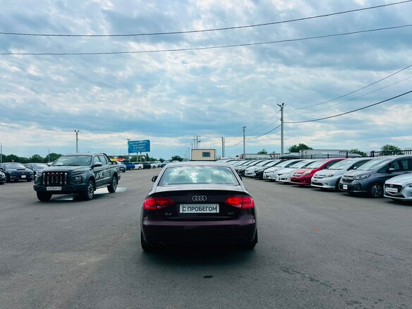 2008 Audi A4 IV (B8), красный - вид 5