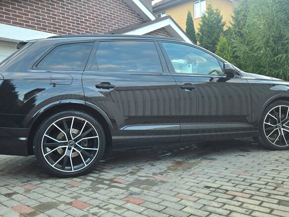 2019 Audi Q7 II (4M), чёрный - вид 2