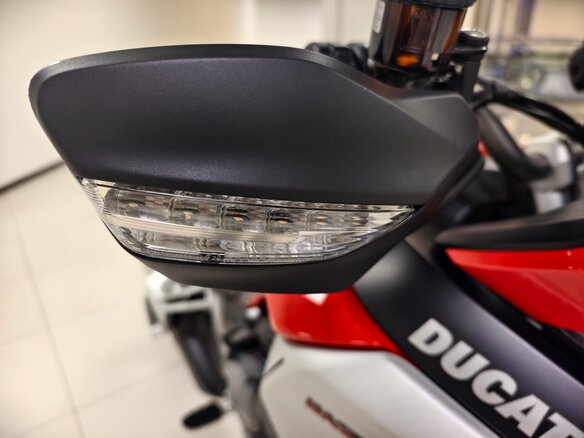 2019 Ducati Multistrada 1260, красный - вид 18