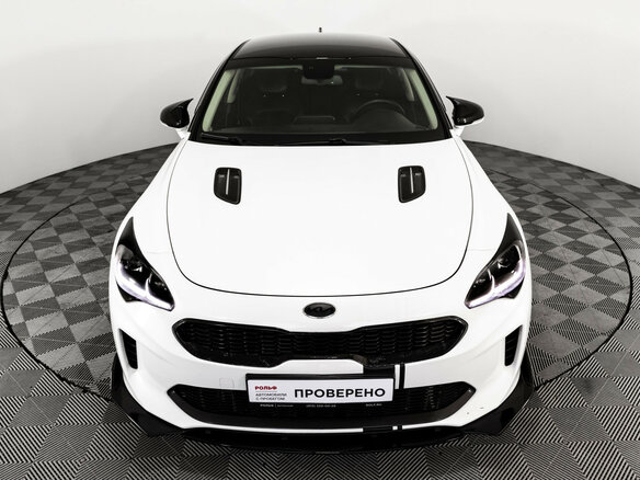 2019 Kia Stinger I, белый, 2099000 рублей - вид 3