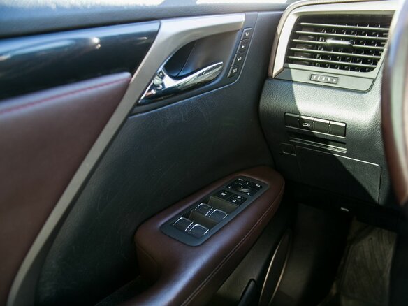 2021 Lexus RX 300 IV Рестайлинг, коричневый, 4400000 рублей - вид 23