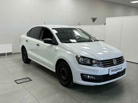 2019 Volkswagen Polo V Рестайлинг, белый, 1300000 рублей, вид 3