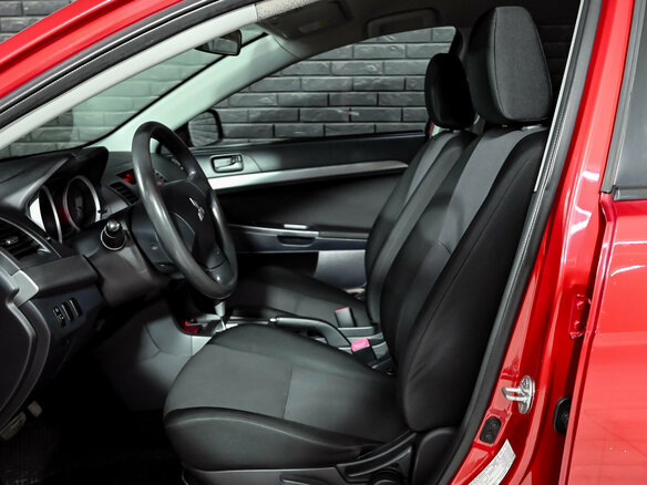 2010 Mitsubishi Lancer X, красный, 800000 рублей - вид 9