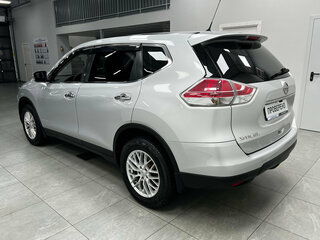 2016 Nissan X-Trail III, серебристый, 1650000 рублей, вид 4