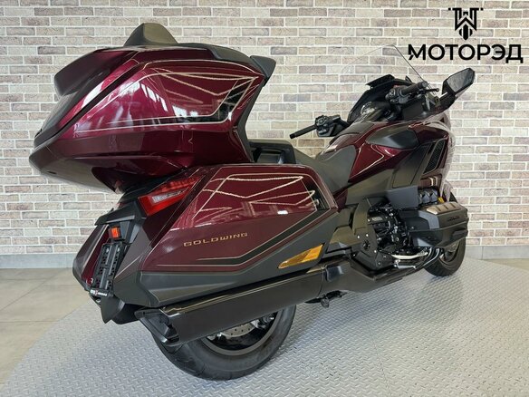 2025 Honda GL 1800 Gold Wing, красный, 3195000 рублей - вид 12