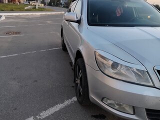 2013 Skoda Octavia II (A5) Рестайлинг, серебристый, 749000 рублей, вид 2