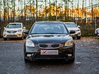 2010 Kia Rio II Рестайлинг, чёрный, 420000 рублей, вид 3