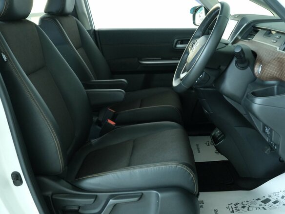 2021 Honda Freed II Рестайлинг, белый, 2099000 рублей - вид 6